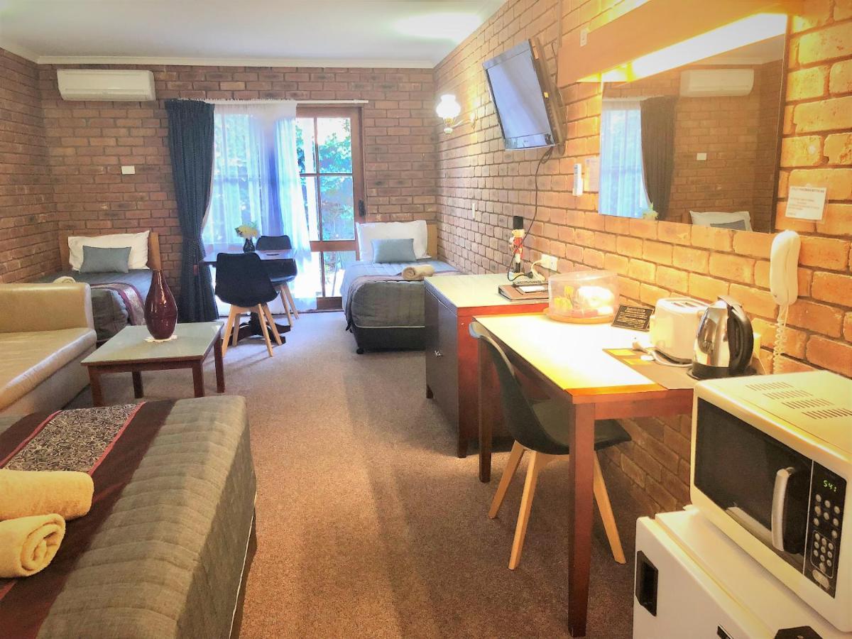 Jolly Swagman Motor Inn Euroa Dış mekan fotoğraf
